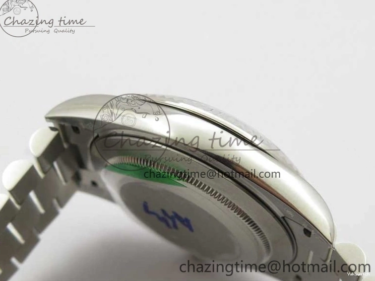 on SS SS Dial Day-Date Dial Green 904 New Markers Bracelet A2836 228239 Version BP 40mm President Stick 0313